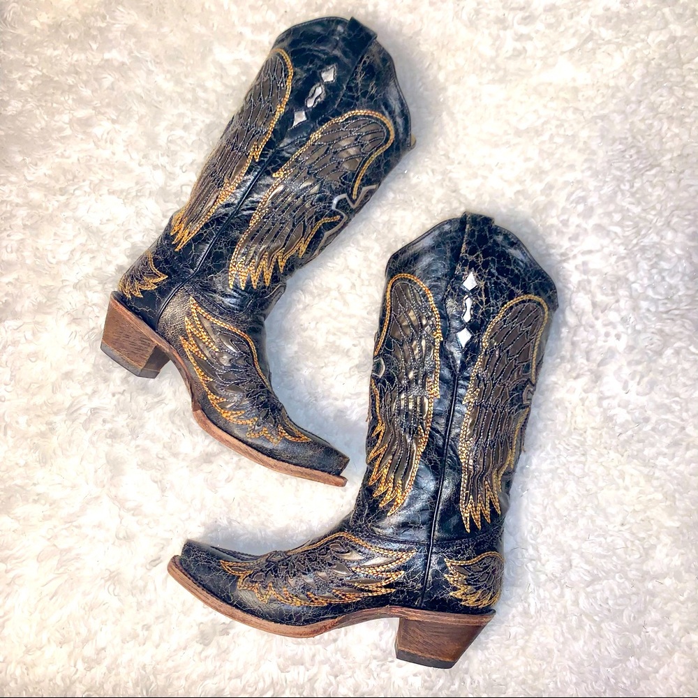 Corral Vintage Silver Cross & Gold Wings boots Y2K Vintage Style